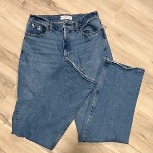 Abercrombie & Fitch High Rise 90’s Relaxed Jean